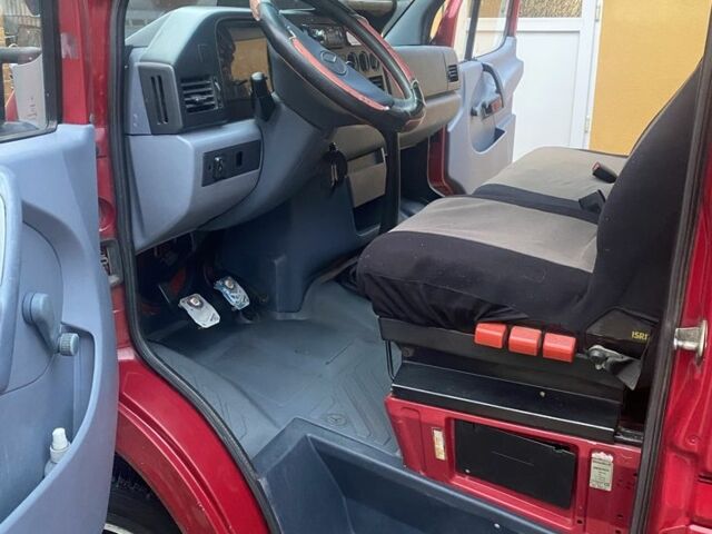 Червоний Мерседес Sprinter, об'ємом двигуна 2.3 л та пробігом 500 тис. км за 4800 $, фото 14 на Automoto.ua