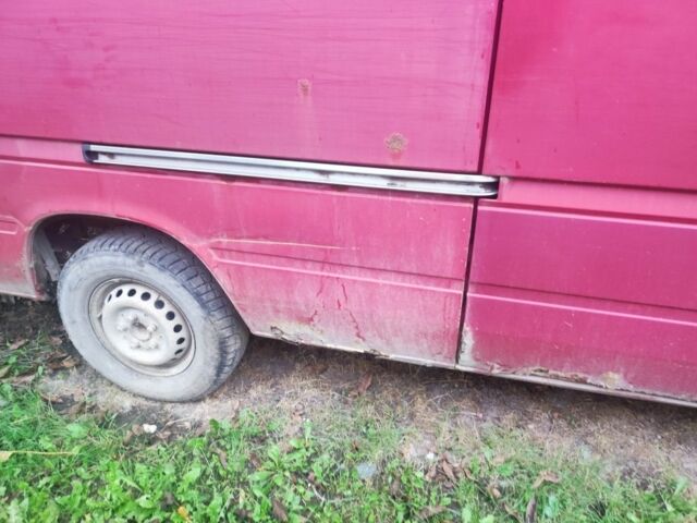 Червоний Мерседес Sprinter, об'ємом двигуна 2.9 л та пробігом 500 тис. км за 4000 $, фото 3 на Automoto.ua