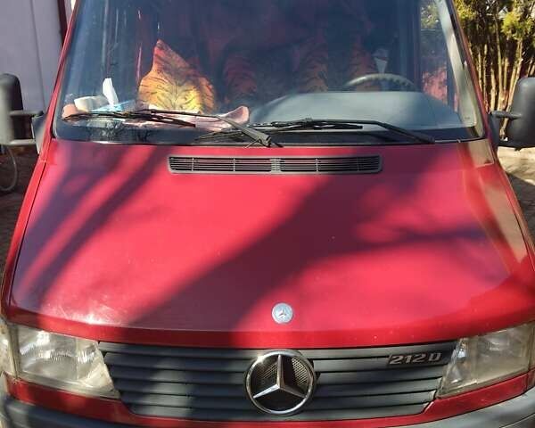 Червоний Мерседес Sprinter, об'ємом двигуна 2.9 л та пробігом 600 тис. км за 5000 $, фото 5 на Automoto.ua