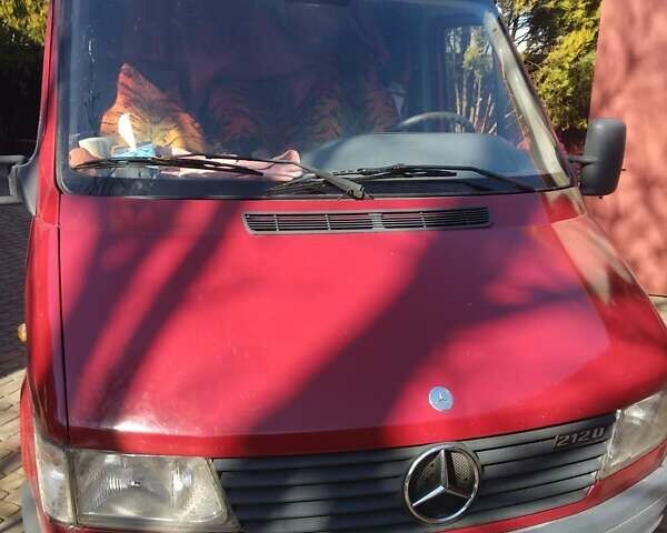 Червоний Мерседес Sprinter, об'ємом двигуна 2.9 л та пробігом 600 тис. км за 5000 $, фото 1 на Automoto.ua