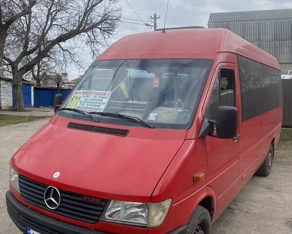 Красный Мерседес Sprinter, объемом двигателя 2.87 л и пробегом 140 тыс. км за 8500 $, фото 11 на Automoto.ua