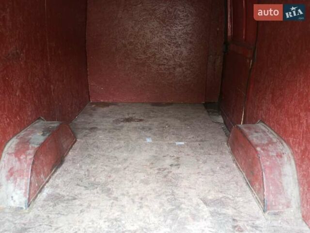 Червоний Мерседес Sprinter, об'ємом двигуна 2.15 л та пробігом 400 тис. км за 6200 $, фото 6 на Automoto.ua