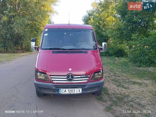 Червоний Мерседес Sprinter, об'ємом двигуна 2.2 л та пробігом 480 тис. км за 8300 $, фото 5 на Automoto.ua
