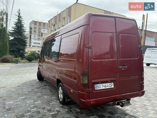 Красный Мерседес Sprinter, объемом двигателя 2.1 л и пробегом 245 тыс. км за 5999 $, фото 8 на Automoto.ua