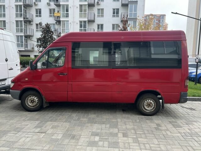 Червоний Мерседес Sprinter, об'ємом двигуна 2.7 л та пробігом 707 тис. км за 6300 $, фото 2 на Automoto.ua