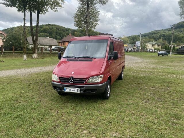 Червоний Мерседес Sprinter, об'ємом двигуна 2.1 л та пробігом 700 тис. км за 7880 $, фото 9 на Automoto.ua