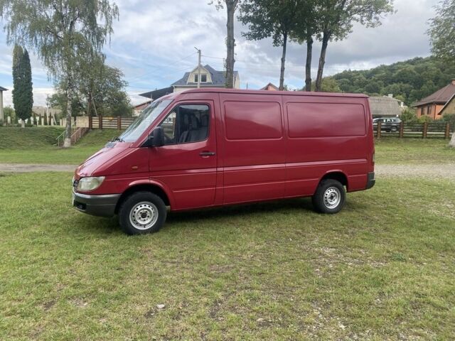 Червоний Мерседес Sprinter, об'ємом двигуна 2.1 л та пробігом 700 тис. км за 7880 $, фото 8 на Automoto.ua