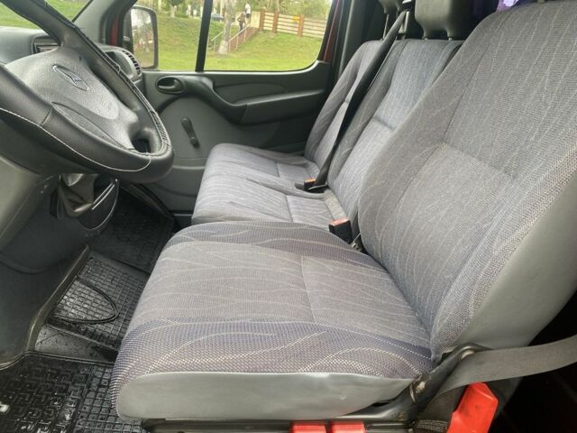 Червоний Мерседес Sprinter, об'ємом двигуна 2.1 л та пробігом 700 тис. км за 7880 $, фото 5 на Automoto.ua