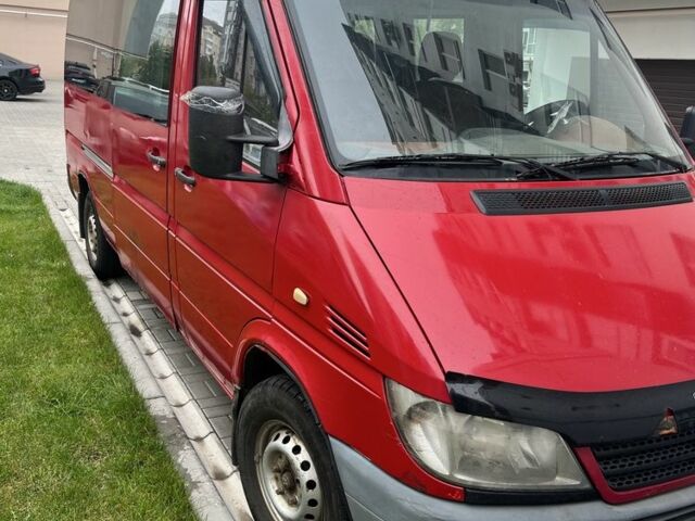 Червоний Мерседес Sprinter, об'ємом двигуна 2.7 л та пробігом 707 тис. км за 6300 $, фото 1 на Automoto.ua