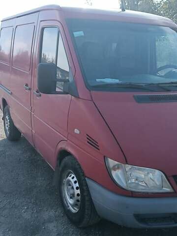 Червоний Мерседес Sprinter, об'ємом двигуна 2.15 л та пробігом 465 тис. км за 5200 $, фото 3 на Automoto.ua