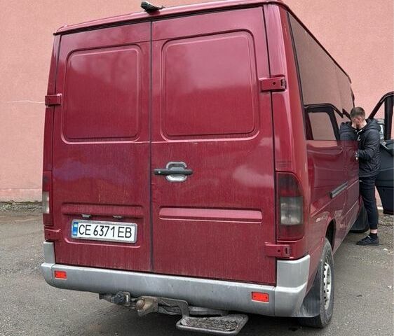 Червоний Мерседес Sprinter, об'ємом двигуна 2.1 л та пробігом 250 тис. км за 7900 $, фото 13 на Automoto.ua