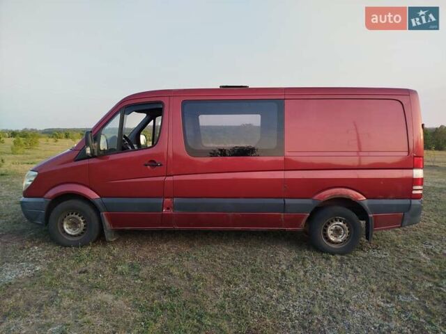 Червоний Мерседес Sprinter, об'ємом двигуна 2.99 л та пробігом 415 тис. км за 7500 $, фото 6 на Automoto.ua