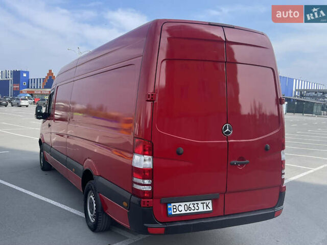 Красный Мерседес Sprinter, объемом двигателя 2.99 л и пробегом 600 тыс. км за 15500 $, фото 6 на Automoto.ua