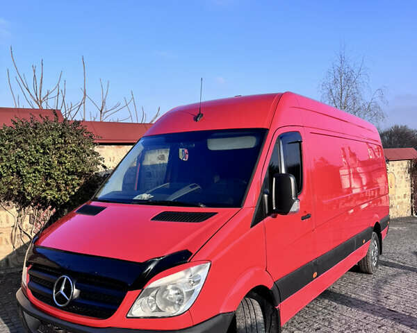 Красный Мерседес Sprinter, объемом двигателя 2.14 л и пробегом 432 тыс. км за 14999 $, фото 4 на Automoto.ua