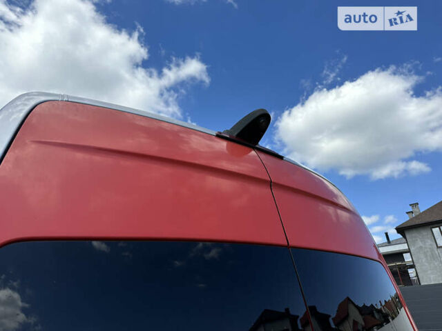 Красный Мерседес Sprinter, объемом двигателя 3 л и пробегом 264 тыс. км за 17500 $, фото 7 на Automoto.ua