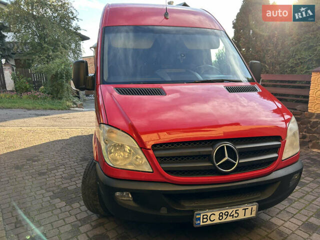 Червоний Мерседес Sprinter, об'ємом двигуна 2.14 л та пробігом 480 тис. км за 14000 $, фото 1 на Automoto.ua