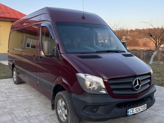 Красный Мерседес Sprinter, объемом двигателя 2.1 л и пробегом 250 тыс. км за 18200 $, фото 7 на Automoto.ua