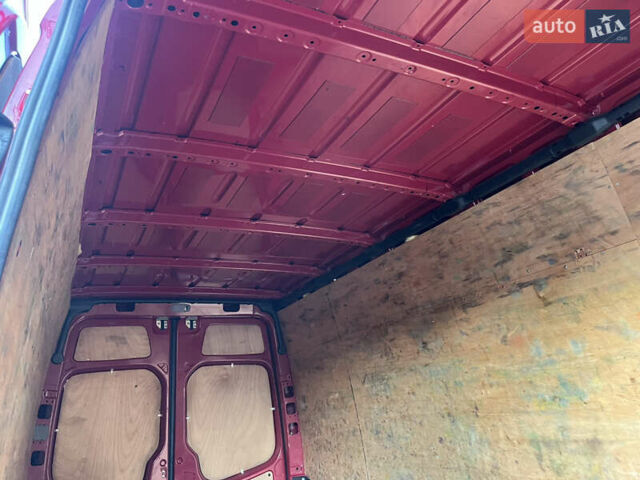 Красный Мерседес Sprinter, объемом двигателя 2.1 л и пробегом 476 тыс. км за 23500 $, фото 26 на Automoto.ua
