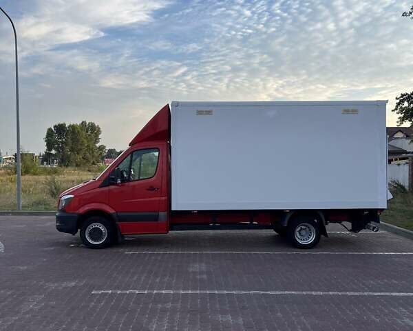 Красный Мерседес Sprinter, объемом двигателя 2.1 л и пробегом 377 тыс. км за 20200 $, фото 2 на Automoto.ua