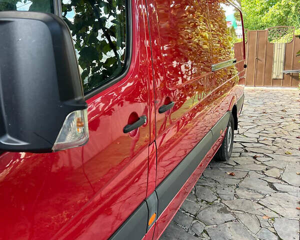 Красный Мерседес Sprinter, объемом двигателя 2.14 л и пробегом 493 тыс. км за 17500 $, фото 6 на Automoto.ua