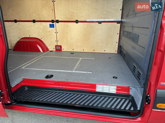 Красный Мерседес Sprinter, объемом двигателя 2.2 л и пробегом 310 тыс. км за 18700 $, фото 36 на Automoto.ua