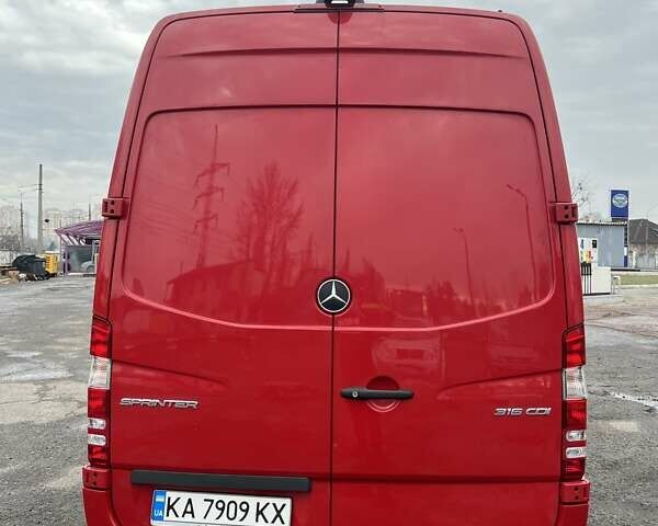 Червоний Мерседес Sprinter, об'ємом двигуна 2.1 л та пробігом 287 тис. км за 21000 $, фото 1 на Automoto.ua