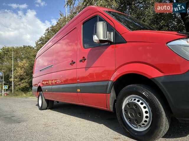 Красный Мерседес Sprinter, объемом двигателя 2.14 л и пробегом 185 тыс. км за 33500 $, фото 2 на Automoto.ua