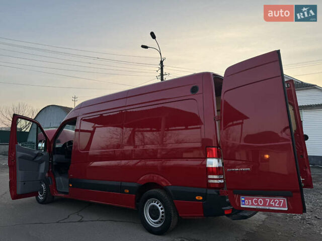 Красный Мерседес Sprinter, объемом двигателя 2.2 л и пробегом 310 тыс. км за 18700 $, фото 65 на Automoto.ua