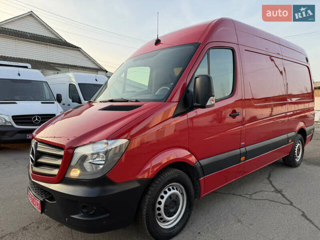 Красный Мерседес Sprinter, объемом двигателя 2.2 л и пробегом 310 тыс. км за 18700 $, фото 6 на Automoto.ua
