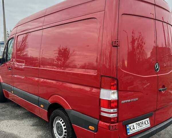 Червоний Мерседес Sprinter, об'ємом двигуна 2.1 л та пробігом 287 тис. км за 21000 $, фото 4 на Automoto.ua