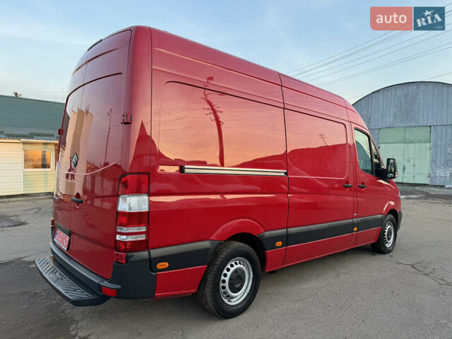 Красный Мерседес Sprinter, объемом двигателя 2.2 л и пробегом 310 тыс. км за 18700 $, фото 12 на Automoto.ua