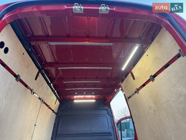 Красный Мерседес Sprinter, объемом двигателя 2.2 л и пробегом 310 тыс. км за 18700 $, фото 49 на Automoto.ua
