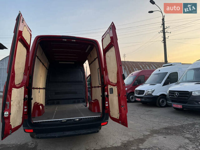 Красный Мерседес Sprinter, объемом двигателя 2.2 л и пробегом 310 тыс. км за 18700 $, фото 64 на Automoto.ua