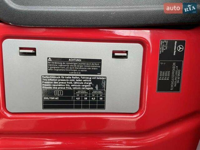 Красный Мерседес Sprinter, объемом двигателя 2.14 л и пробегом 185 тыс. км за 33500 $, фото 57 на Automoto.ua