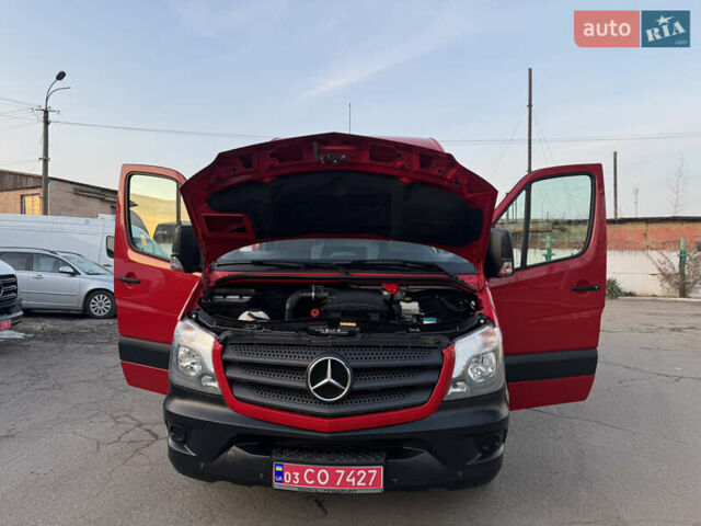 Красный Мерседес Sprinter, объемом двигателя 2.2 л и пробегом 310 тыс. км за 18700 $, фото 60 на Automoto.ua