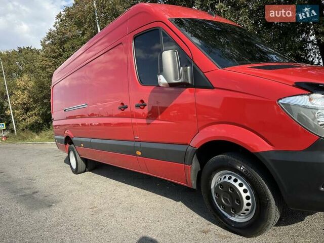 Красный Мерседес Sprinter, объемом двигателя 2.14 л и пробегом 185 тыс. км за 33500 $, фото 1 на Automoto.ua