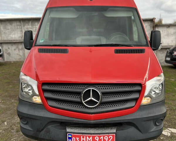 Красный Мерседес Sprinter, объемом двигателя 2.2 л и пробегом 291 тыс. км за 22499 $, фото 7 на Automoto.ua