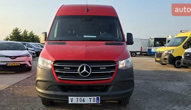 Красный Мерседес Sprinter, объемом двигателя 2.99 л и пробегом 265 тыс. км за 46700 $, фото 14 на Automoto.ua