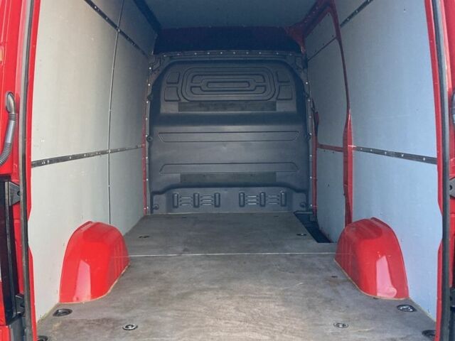 Красный Мерседес Sprinter, объемом двигателя 2.1 л и пробегом 364 тыс. км за 22900 $, фото 4 на Automoto.ua