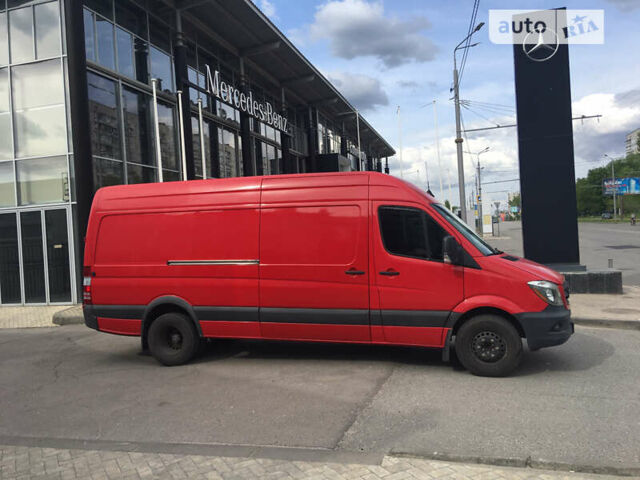 Красный Мерседес Sprinter, объемом двигателя 3 л и пробегом 45 тыс. км за 47500 $, фото 3 на Automoto.ua