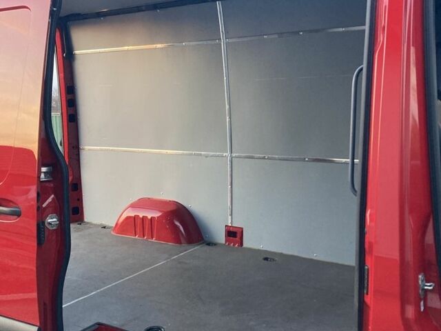 Красный Мерседес Sprinter, объемом двигателя 2.1 л и пробегом 364 тыс. км за 22900 $, фото 5 на Automoto.ua
