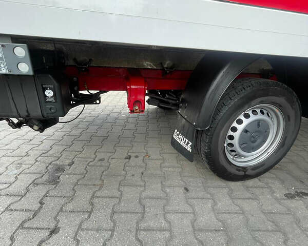 Мерседес Sprinter 2019 в Снятине на Automoto.ua Красный Мерседес Sprinter, объемом двигателя 2.14 л и пробегом 242 тыс. км за 29950 $, фото 8 на Automoto.ua