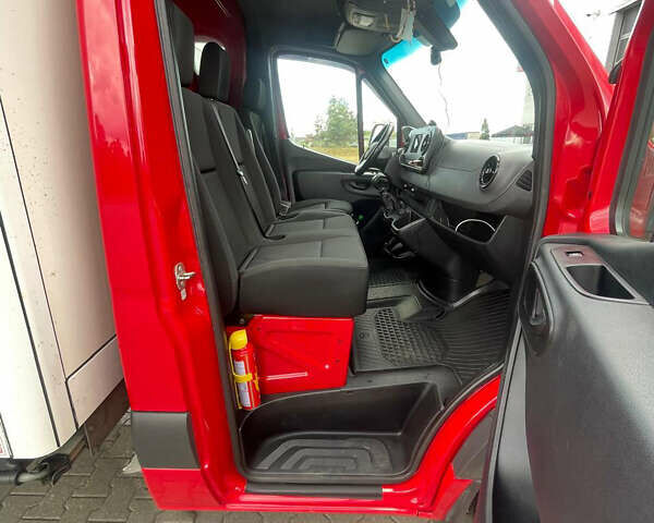Мерседес Sprinter 2019 в Снятине на Automoto.ua Красный Мерседес Sprinter, объемом двигателя 2.14 л и пробегом 242 тыс. км за 29950 $, фото 34 на Automoto.ua