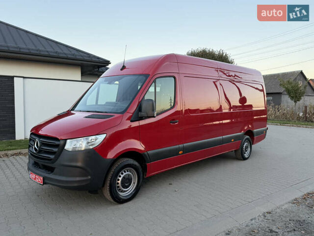 Красный Мерседес Sprinter, объемом двигателя 0 л и пробегом 228 тыс. км за 24800 $, фото 7 на Automoto.ua