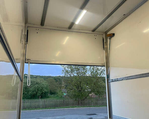 Мерседес Sprinter 2019 в Снятине на Automoto.ua Красный Мерседес Sprinter, объемом двигателя 2.14 л и пробегом 242 тыс. км за 29950 $, фото 55 на Automoto.ua