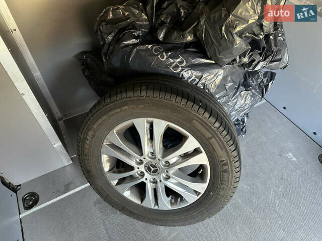 Червоний Мерседес Sprinter, об'ємом двигуна 2.99 л та пробігом 22 тис. км за 59932 $, фото 25 на Automoto.ua
