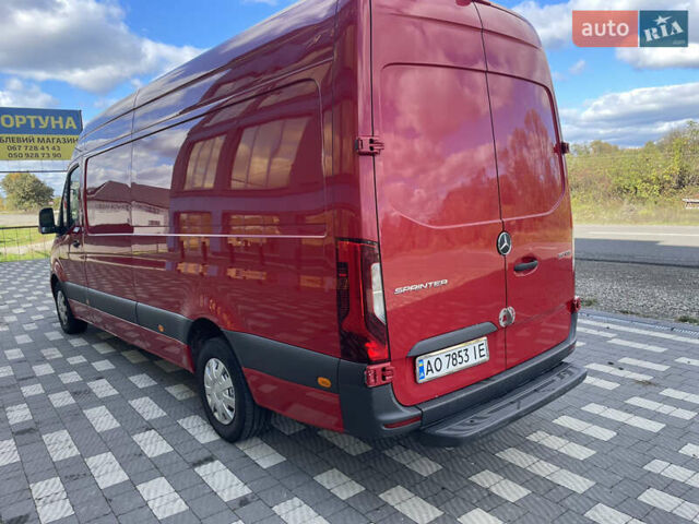 Красный Мерседес Sprinter, объемом двигателя 1.95 л и пробегом 255 тыс. км за 25500 $, фото 8 на Automoto.ua