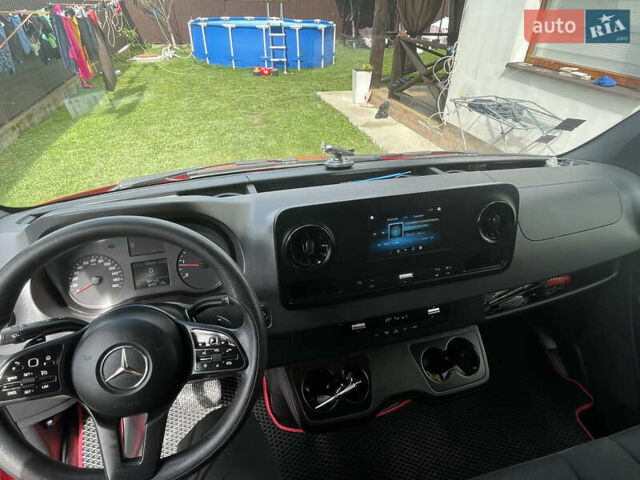 Красный Мерседес Sprinter, объемом двигателя 1.95 л и пробегом 430 тыс. км за 26800 $, фото 21 на Automoto.ua