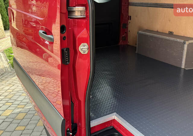 Красный Мерседес Sprinter, объемом двигателя 1.95 л и пробегом 169 тыс. км за 31700 $, фото 56 на Automoto.ua