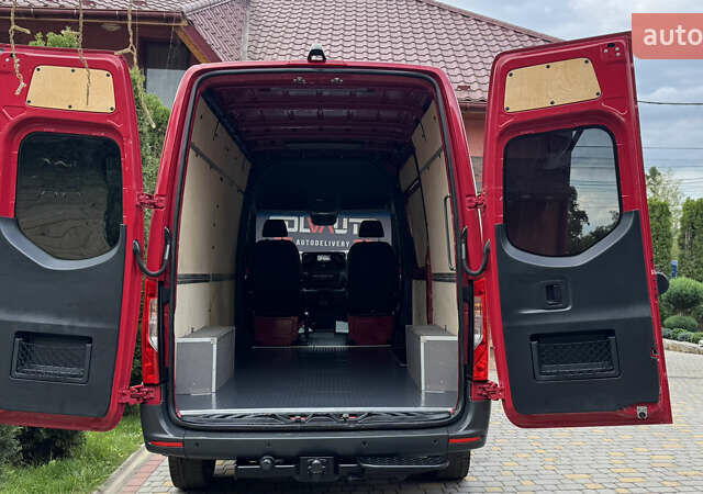 Красный Мерседес Sprinter, объемом двигателя 1.95 л и пробегом 169 тыс. км за 31700 $, фото 41 на Automoto.ua